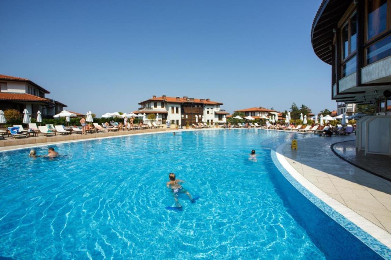 Eve Santa Marina Apartments II - Sea, Pools, Relax Sosopol Exterior foto